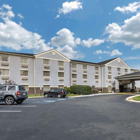Comfort Inn & Suites Butler Εξωτερικό φωτογραφία